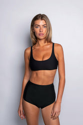 Wendy Bottom in Black / Skatie US