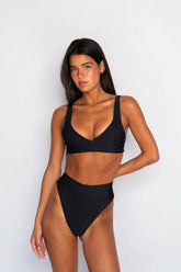 Freya Bottom in Black / Skatie US
