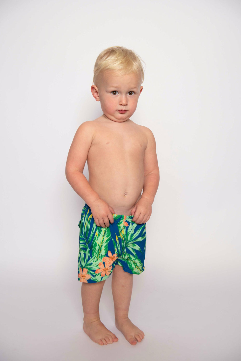 Jones Swim Trunks in Wailua / Skatie US