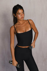 Levi Active Top in Black / Skatie Discount