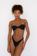 Lyndi Bikini Top in Black / Skatie Online Shop