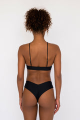 Jasmine Bikini Top in Black / Skatie US