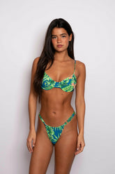 Kate Top in Wailua / Skatie Online
