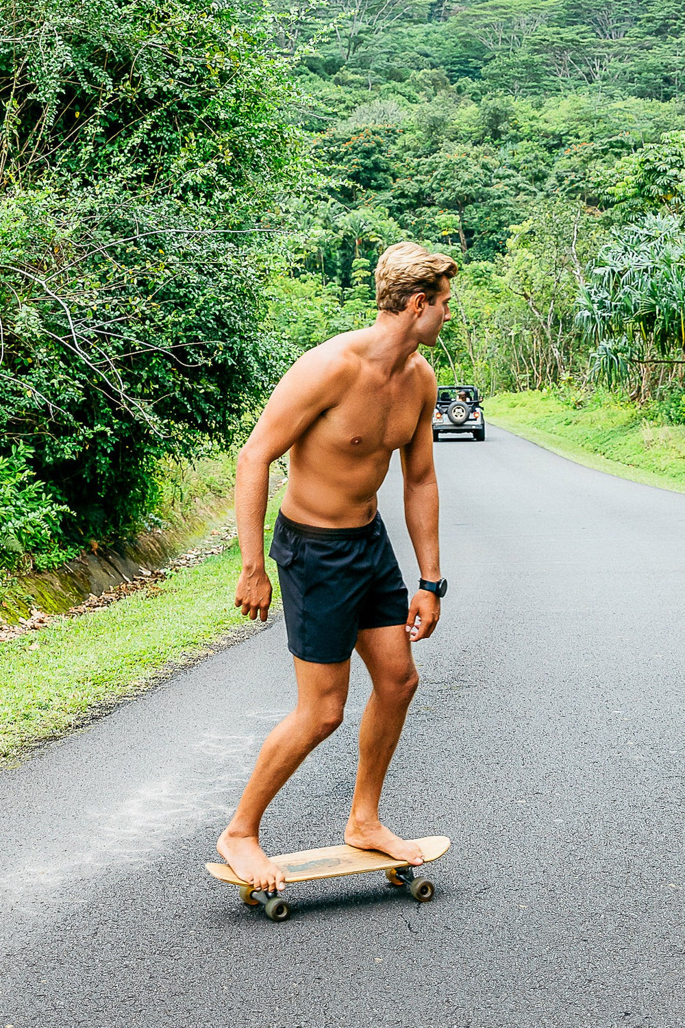 Nick Swim Trunk in Black / Skatie US