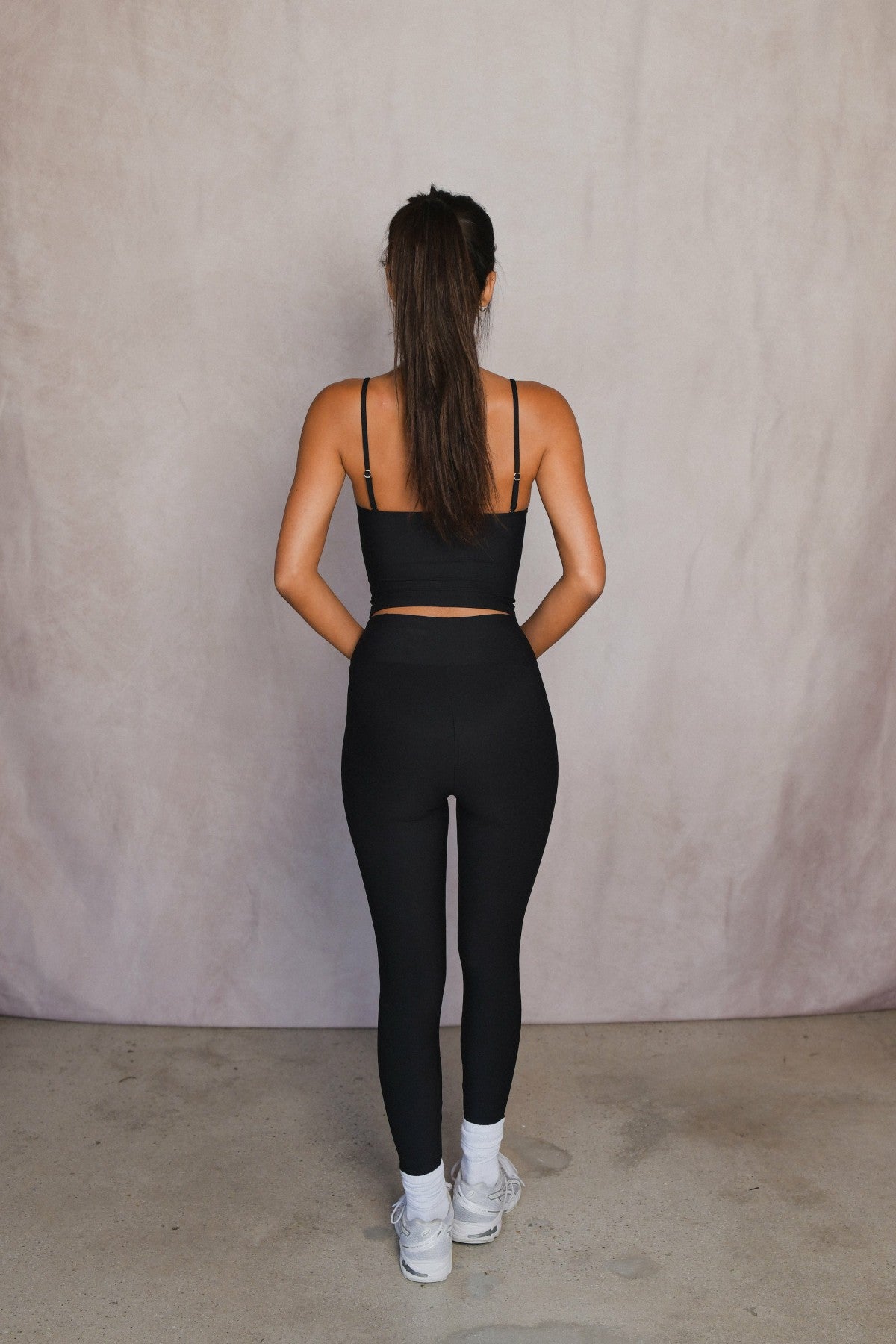 Cece Legging in Black / Skatie Sale