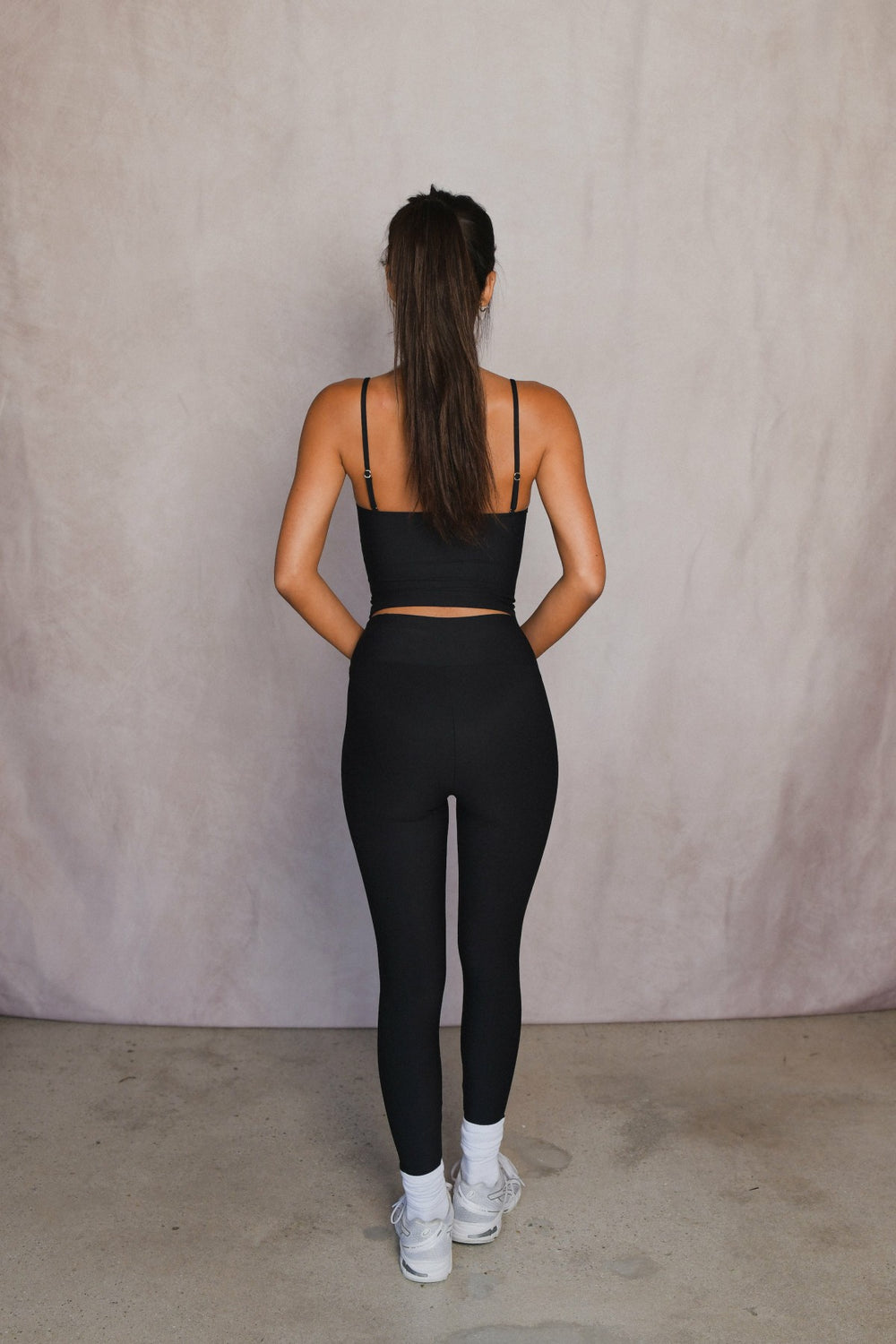 Cece Legging in Black / Skatie Sale