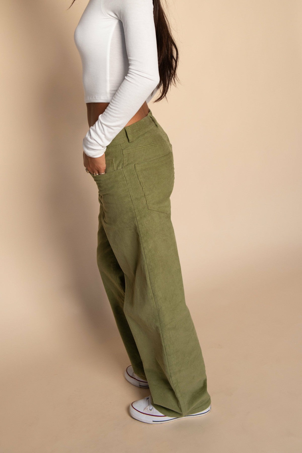Nara Pants in Olive Corduroy / Skatie Discount