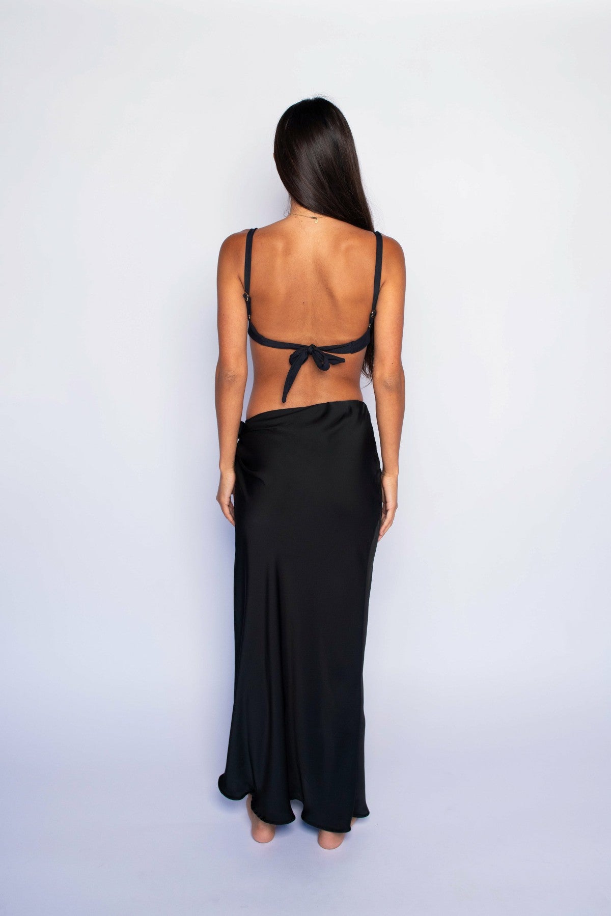 Marissa Skirt Satin in Black / Skatie US