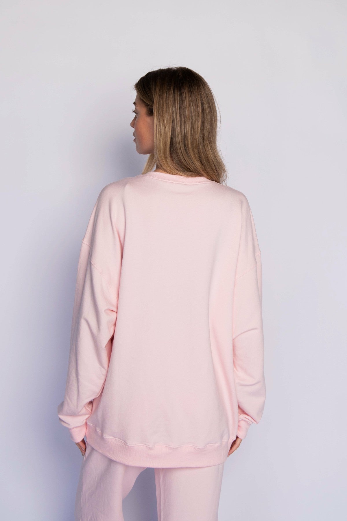 CLOUDLUX Chris Crewneck in Bubblegum / Skatie Online