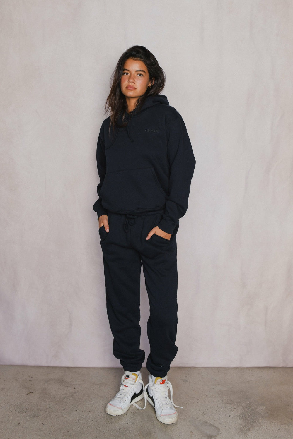 ULTRALUX Ana Hoodie in Black / Skatie Online Shop