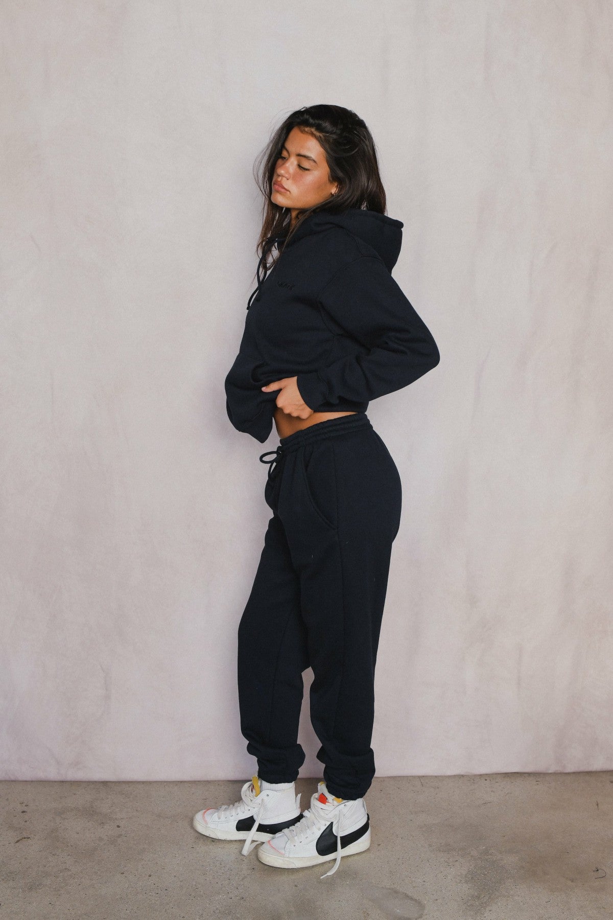 ULTRALUX Ana Hoodie in Black / Skatie Online Shop