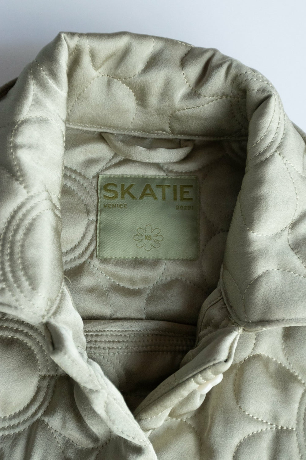 Quilted Bomber Jacket in Daisy / Skatie Discount