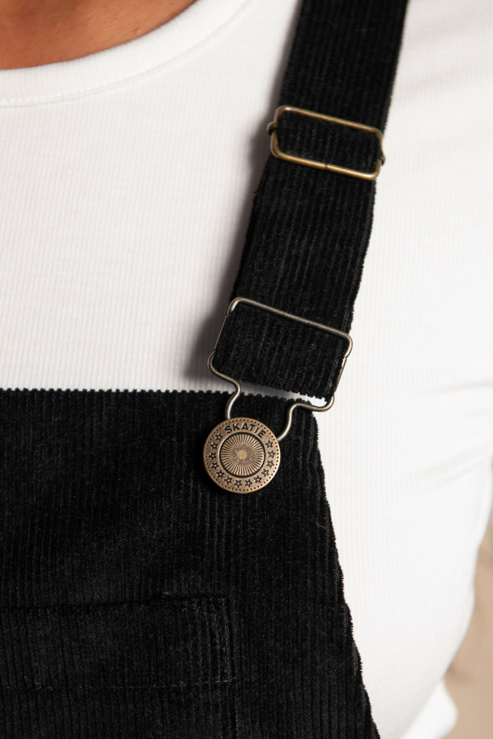 Meave Overalls in Black Corduroy / Skatie Sale