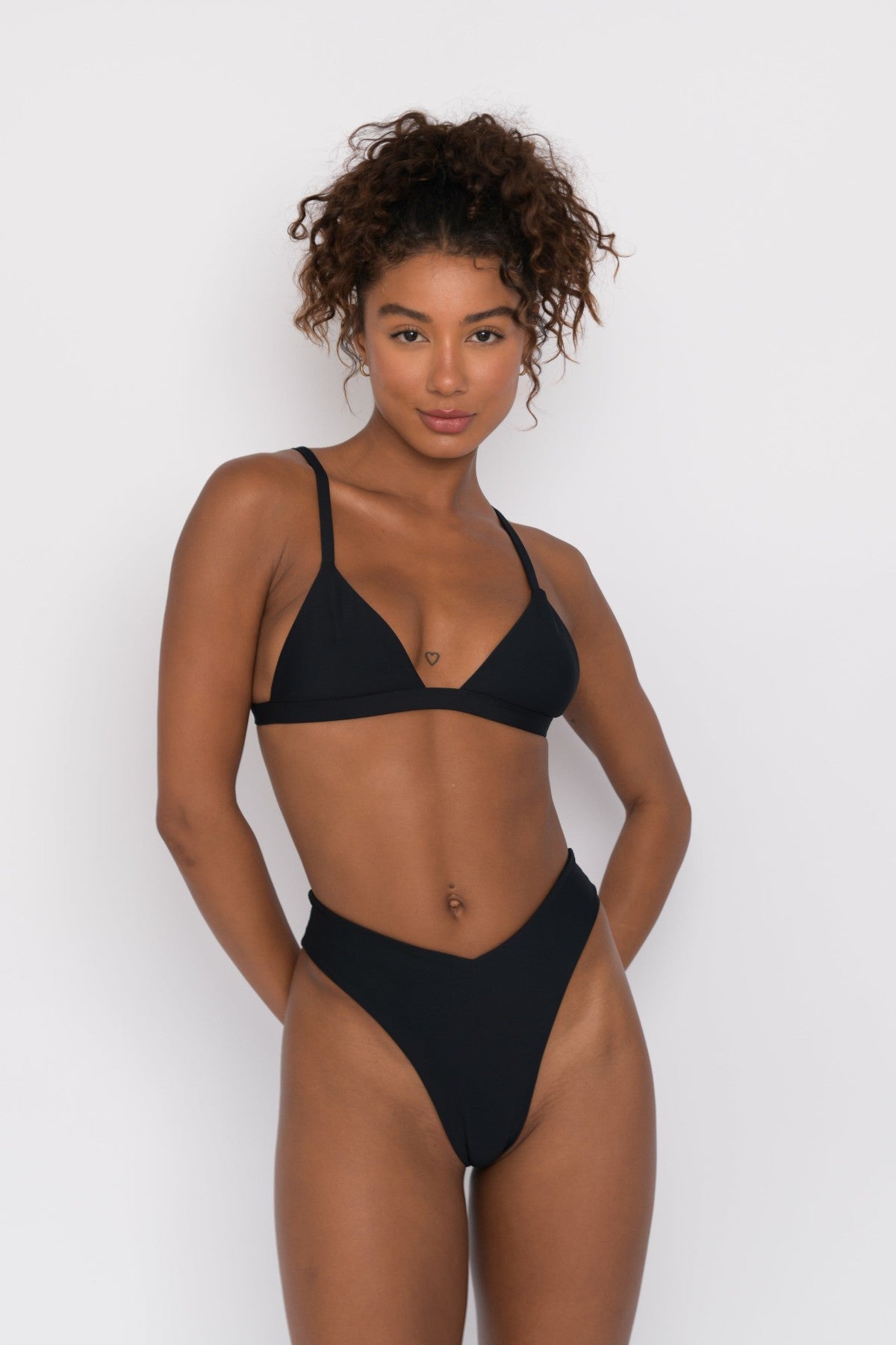 Iggy Bikini Bottom in Black / Skatie US