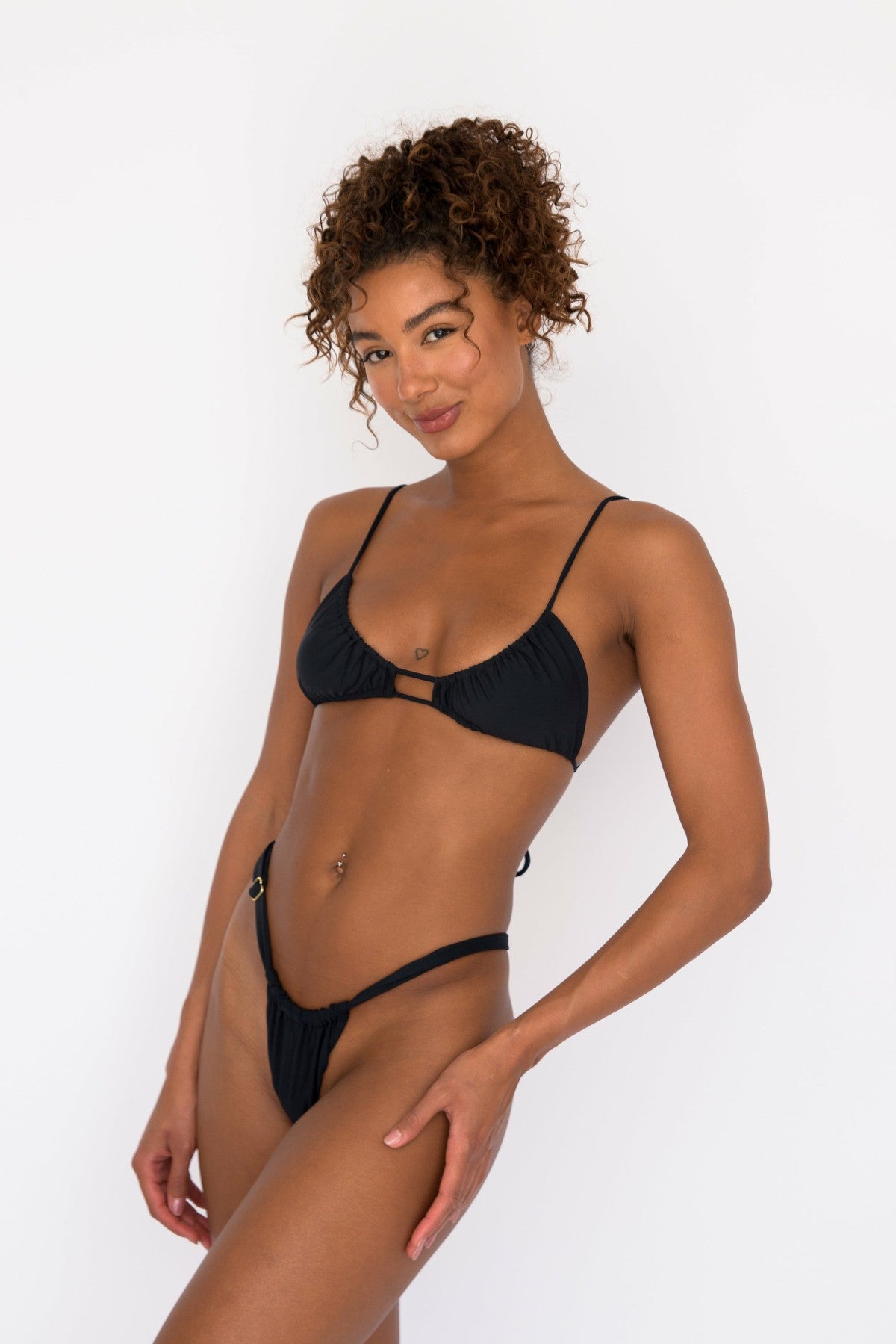 Kahea Bikini Top in Black / Skatie Sale