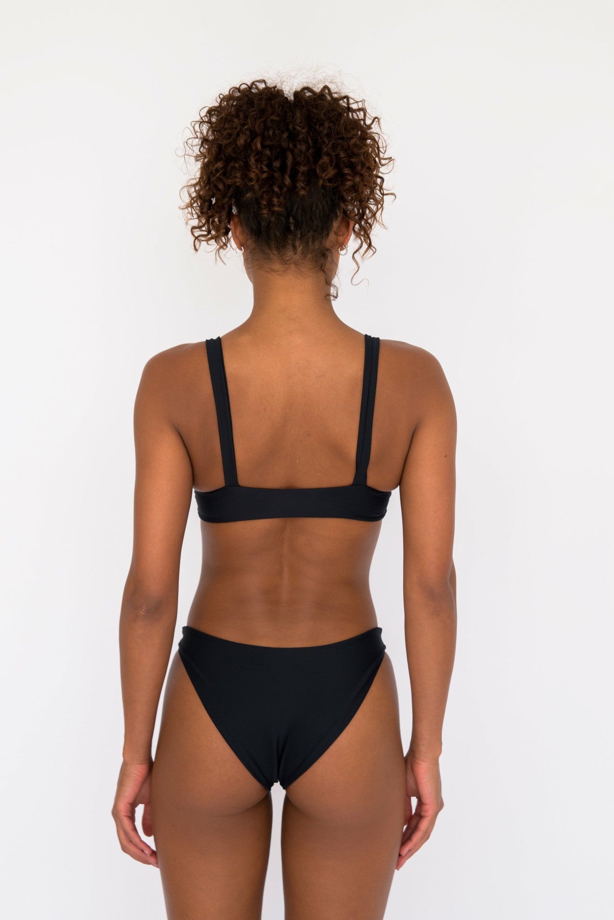 Sami Bikini Top in Black / Skatie Online