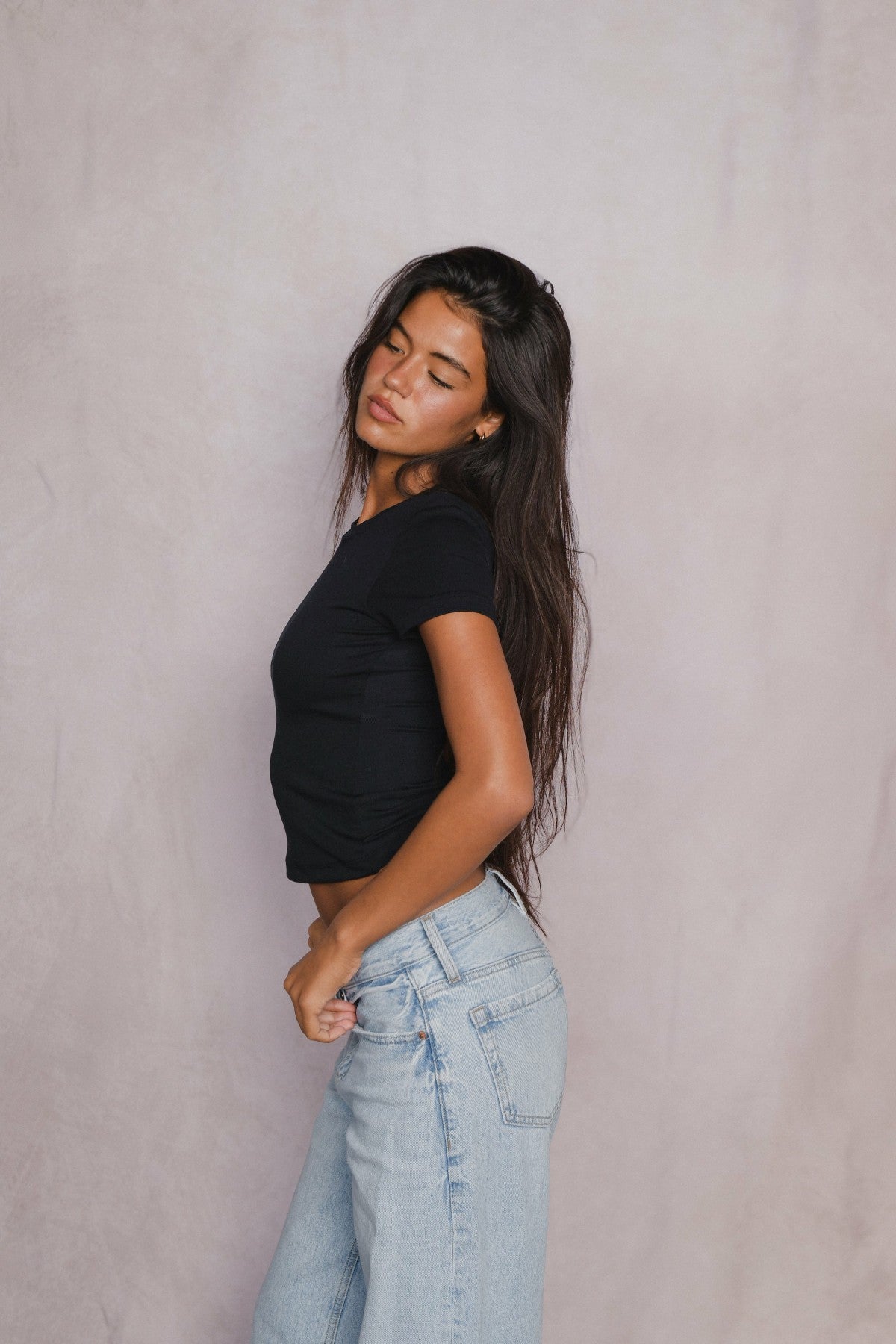 Easy Tee Ribbed in Black / Skatie Outlets