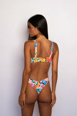 Suzanne Bottom in Marbella / Skatie Online