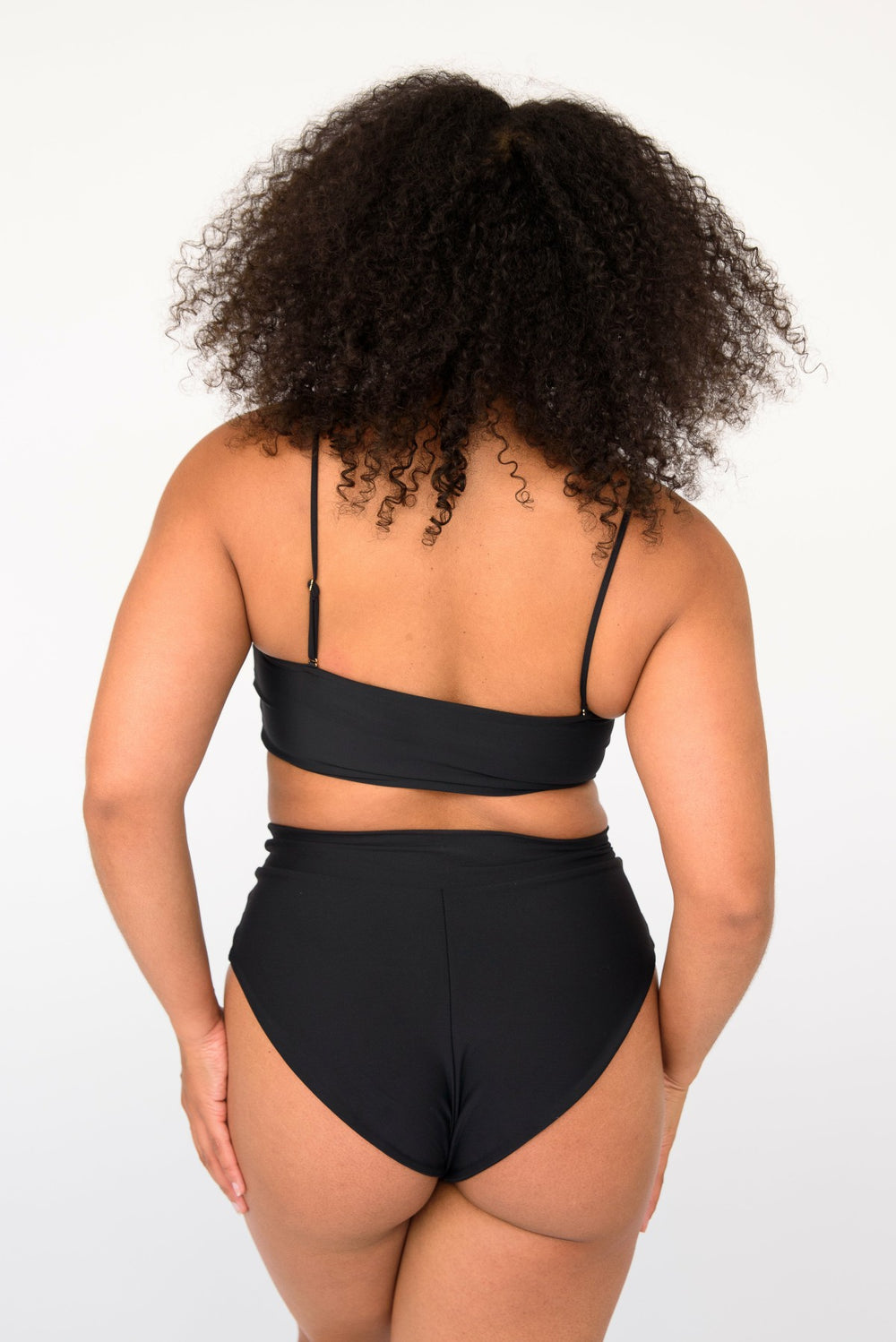 Scarlette Bikini Bottom in Black / Skatie Outlets