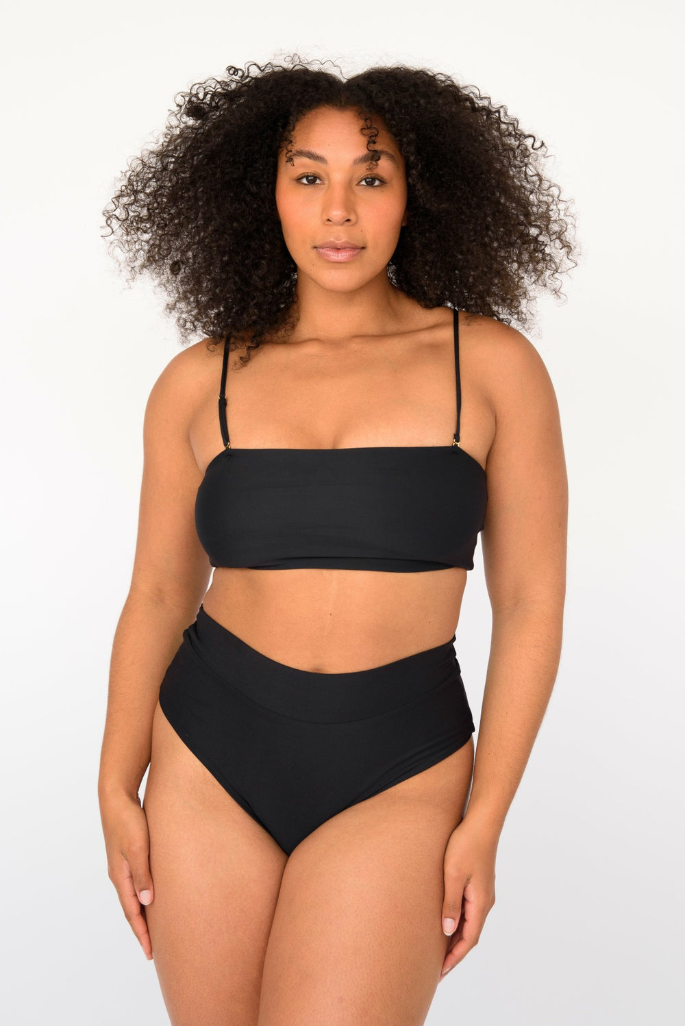 Scarlette Bikini Bottom in Black / Skatie Outlets