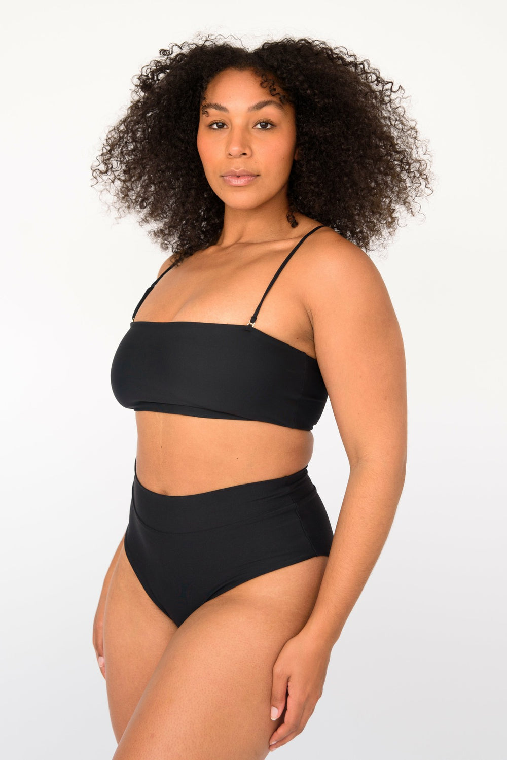 Scarlette Bikini Bottom in Black / Skatie Outlets