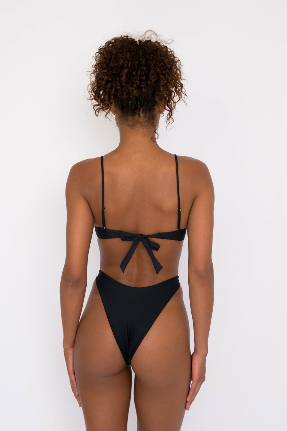Kate Bikini Top in Black / Skatie US
