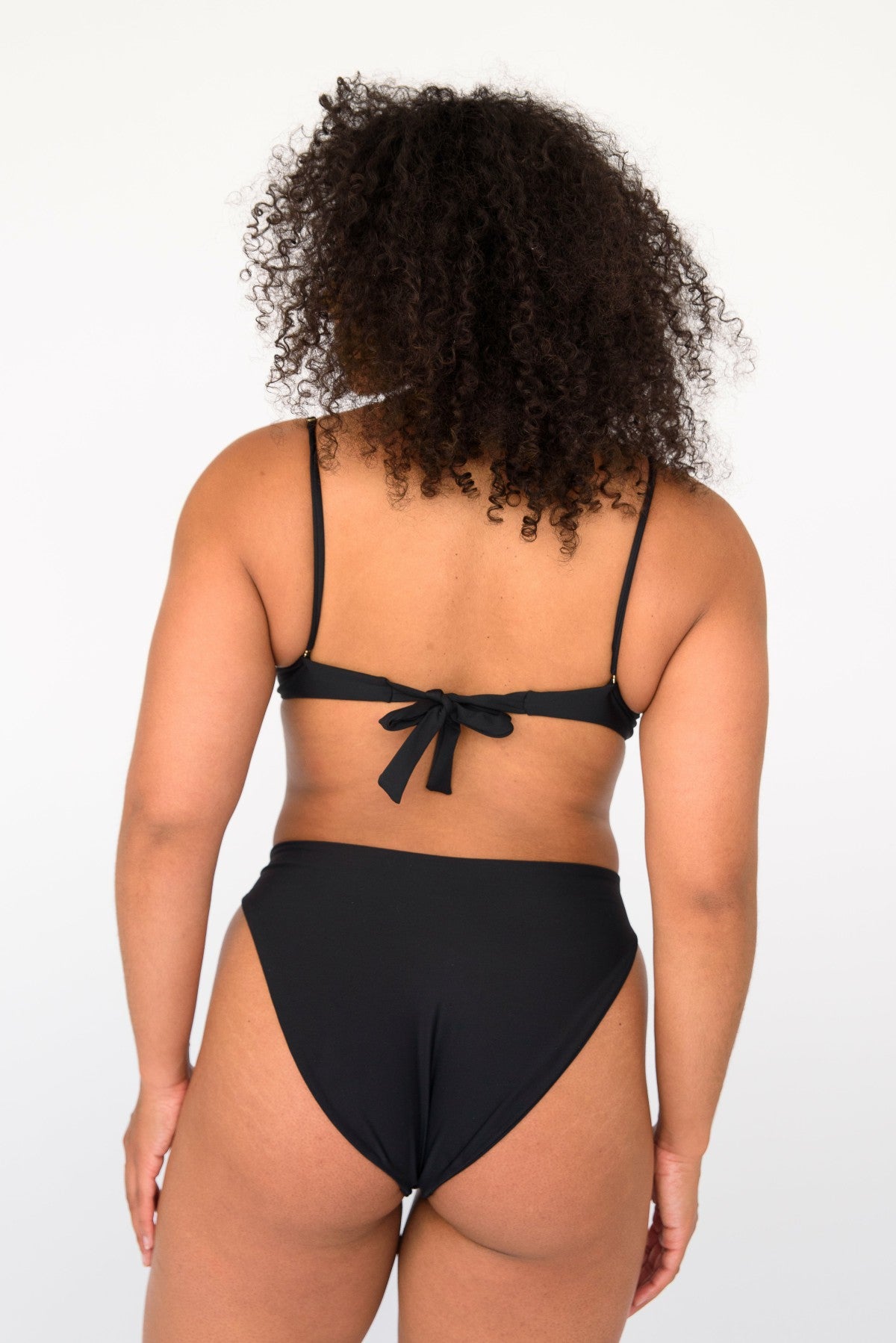 Kate Bikini Top in Black / Skatie US