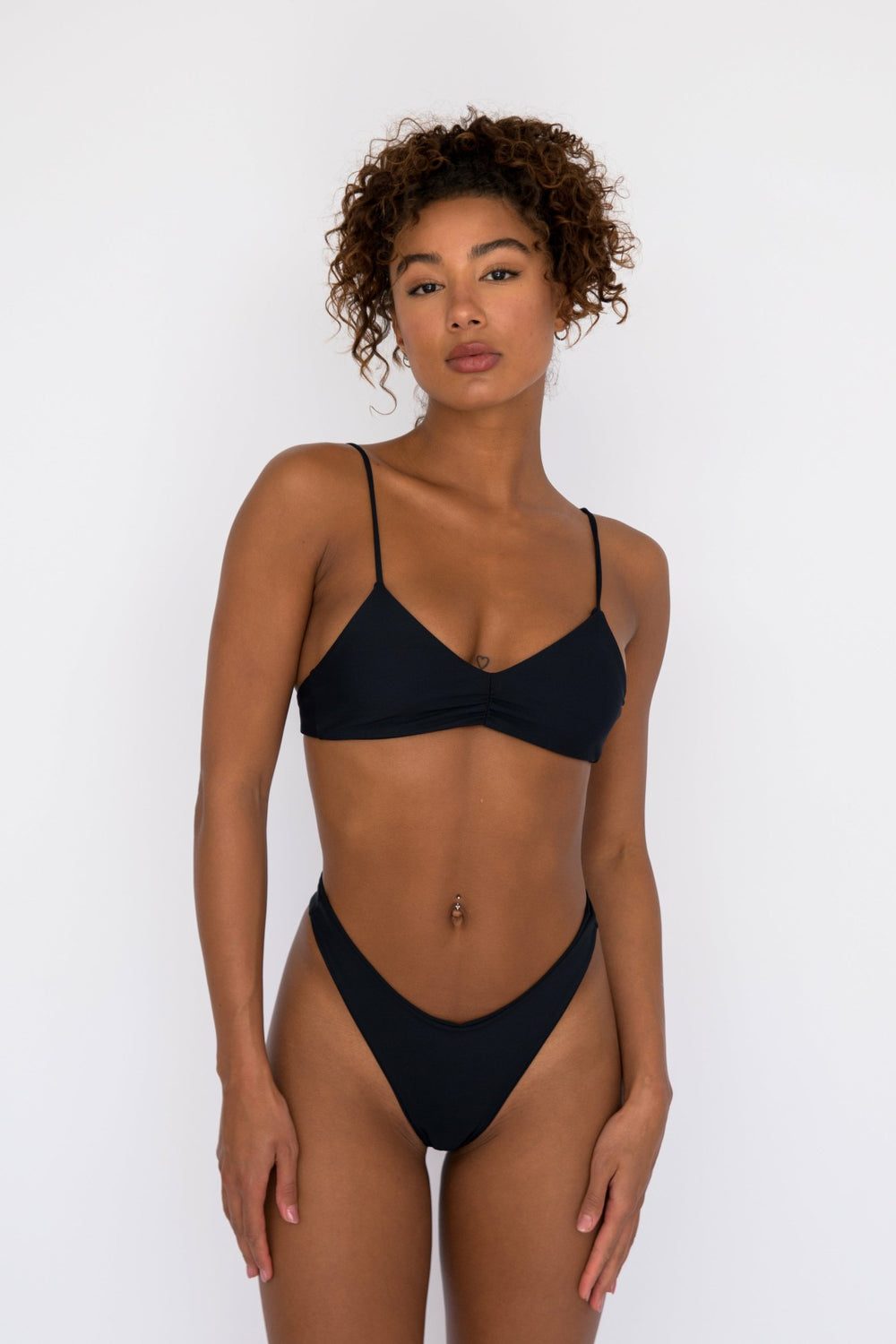 Alana Bikini Bottom in Black / Skatie Outlets