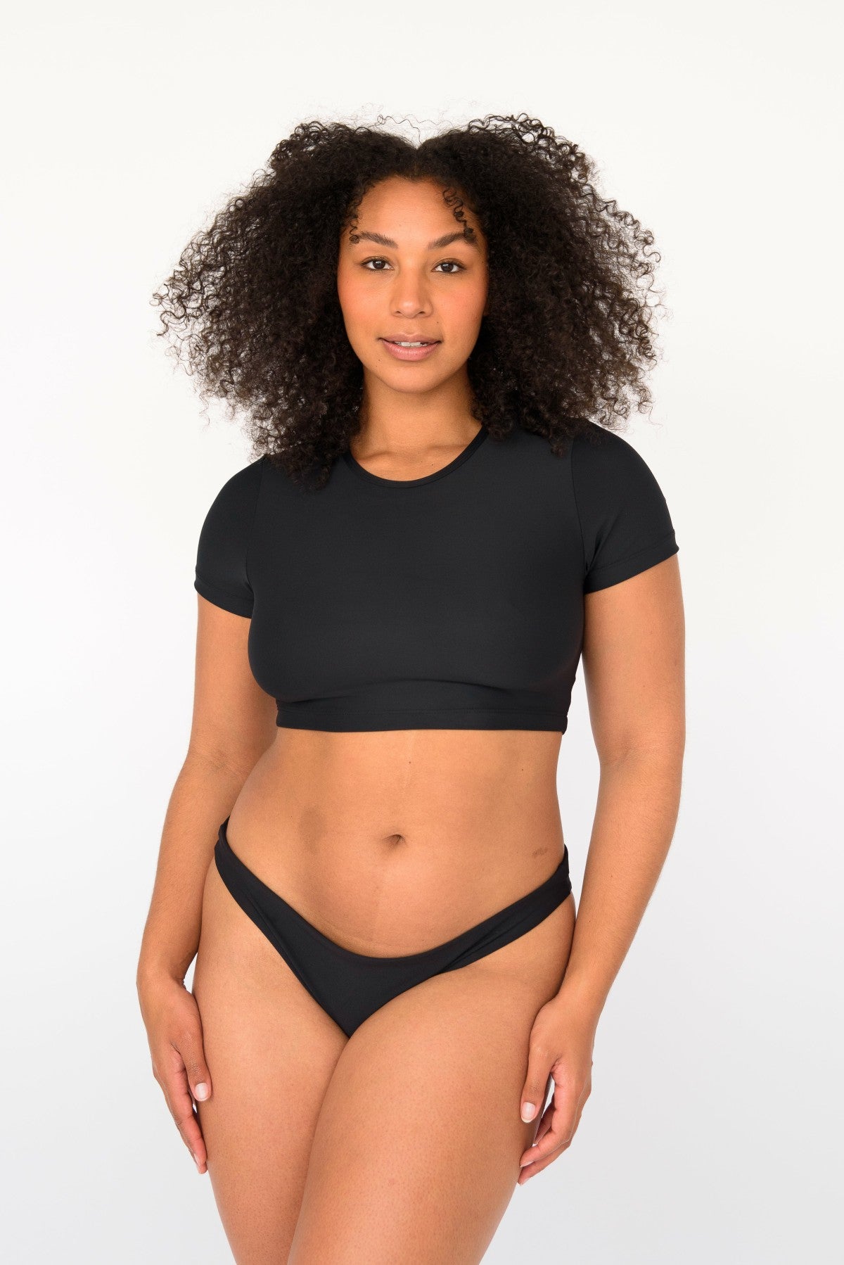 Cheryl Bottom in Black / Skatie Online