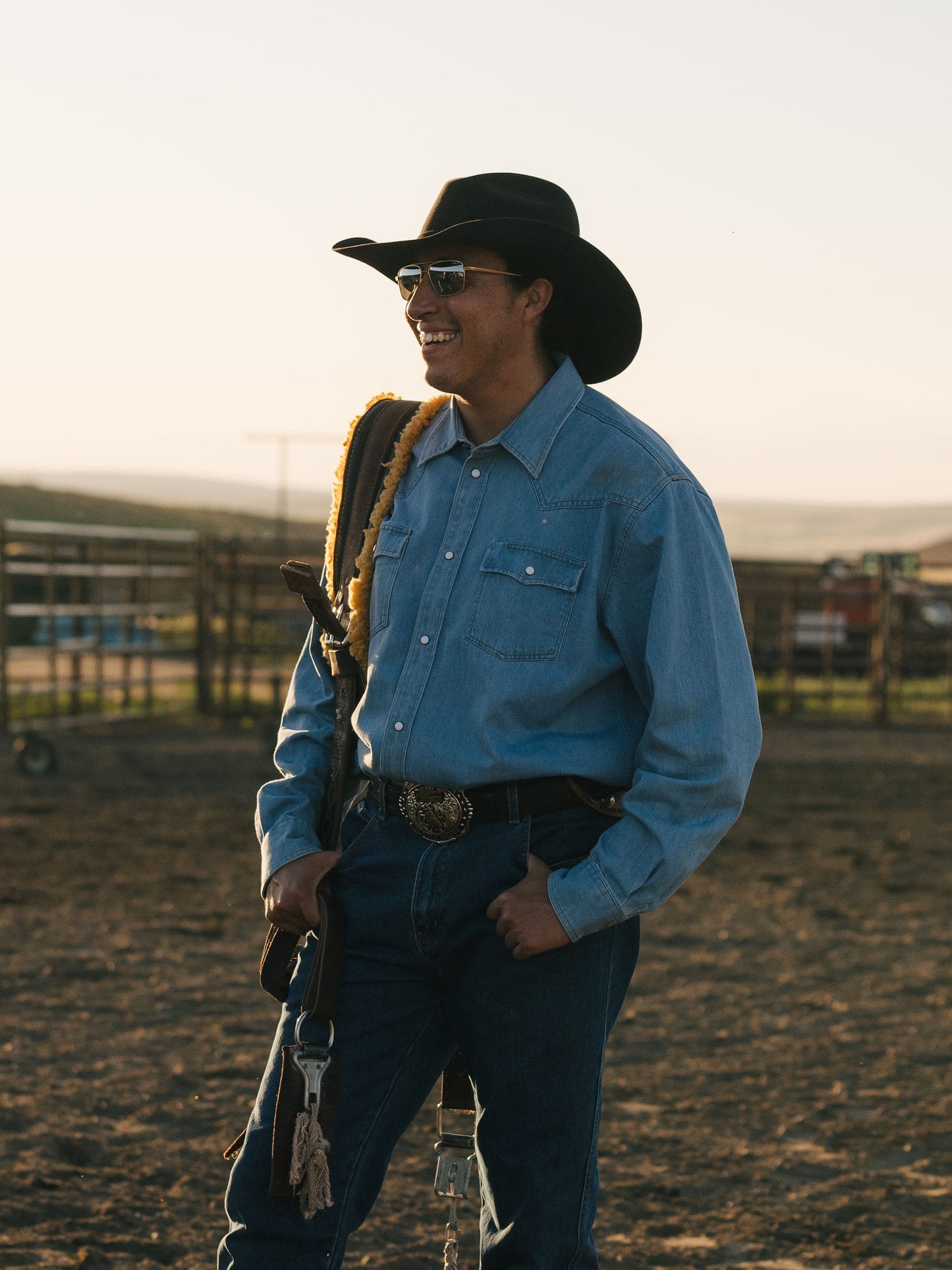 Schaefer Outfitter Classic Western Denim Snap Shirt