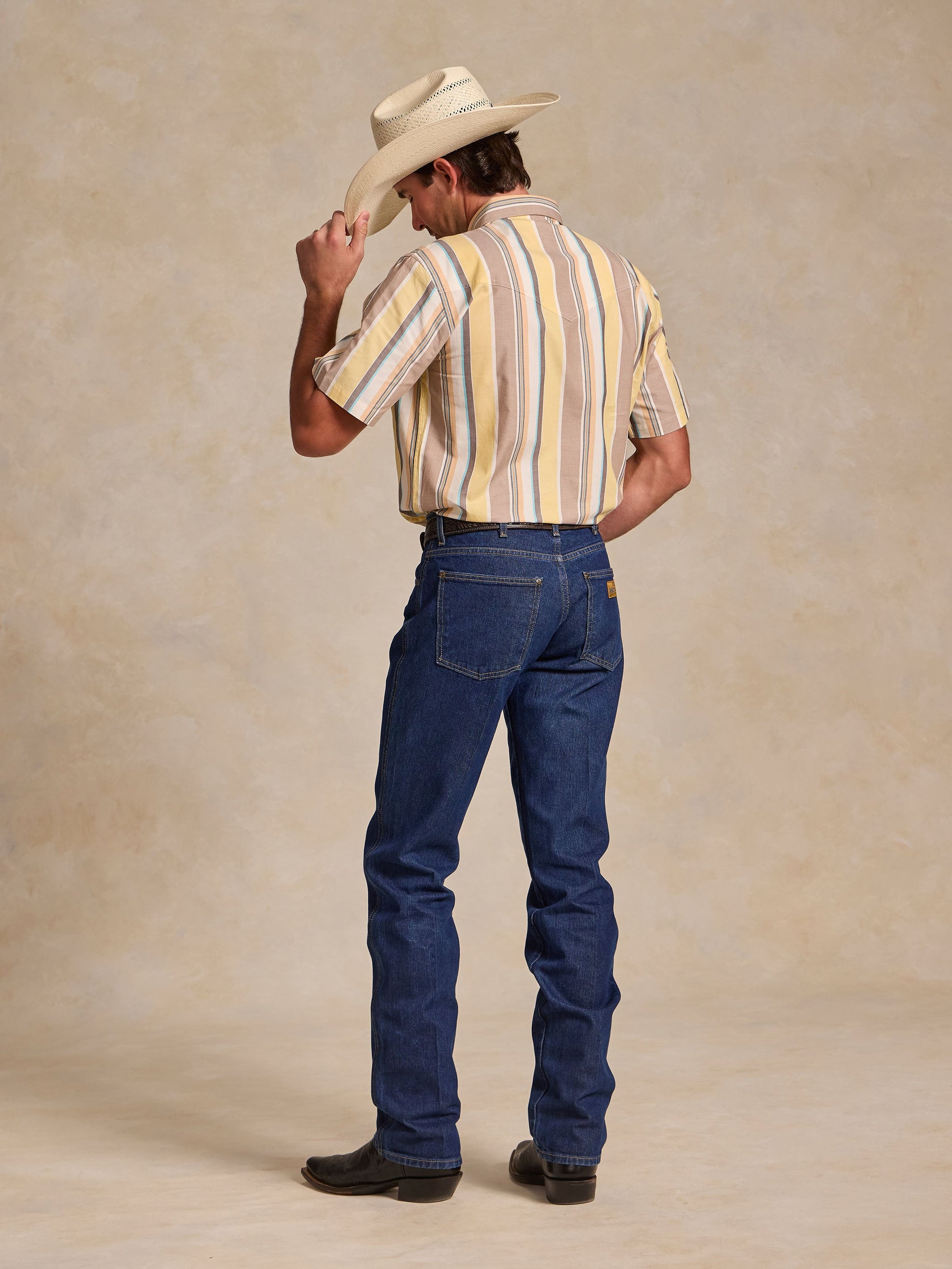 Schaefer Outfitter Short Sleeve Vintage Cotton Pearl Snap