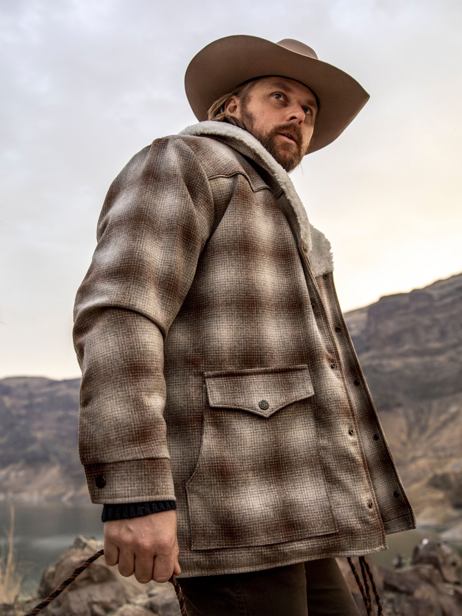 Schaefer Outfitter Wool Coat With Shearling Collar