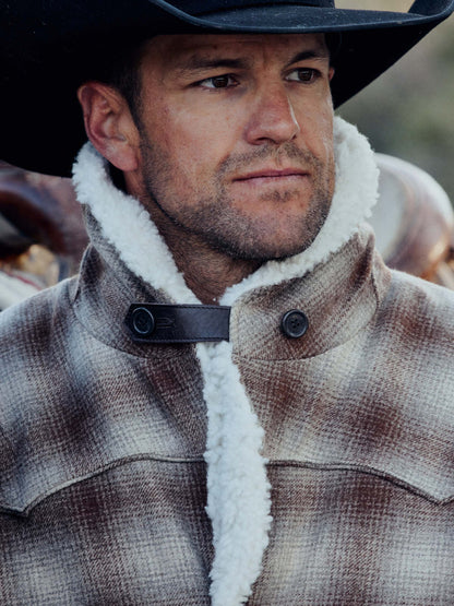 Schaefer Outfitter Wool Coat With Shearling Collar