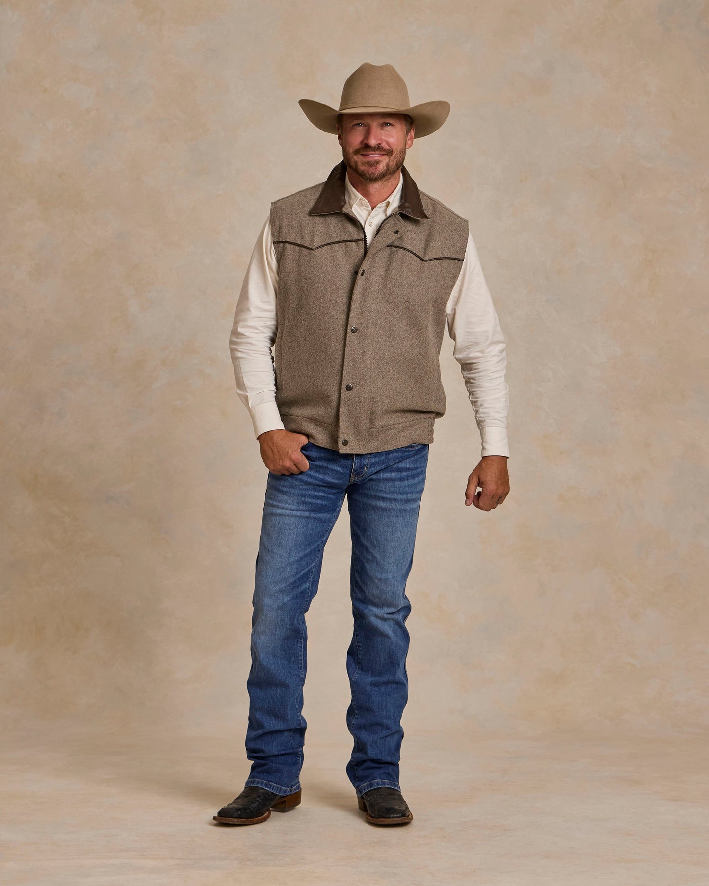 Schaefer Outfitter Cattle King Wool Vest