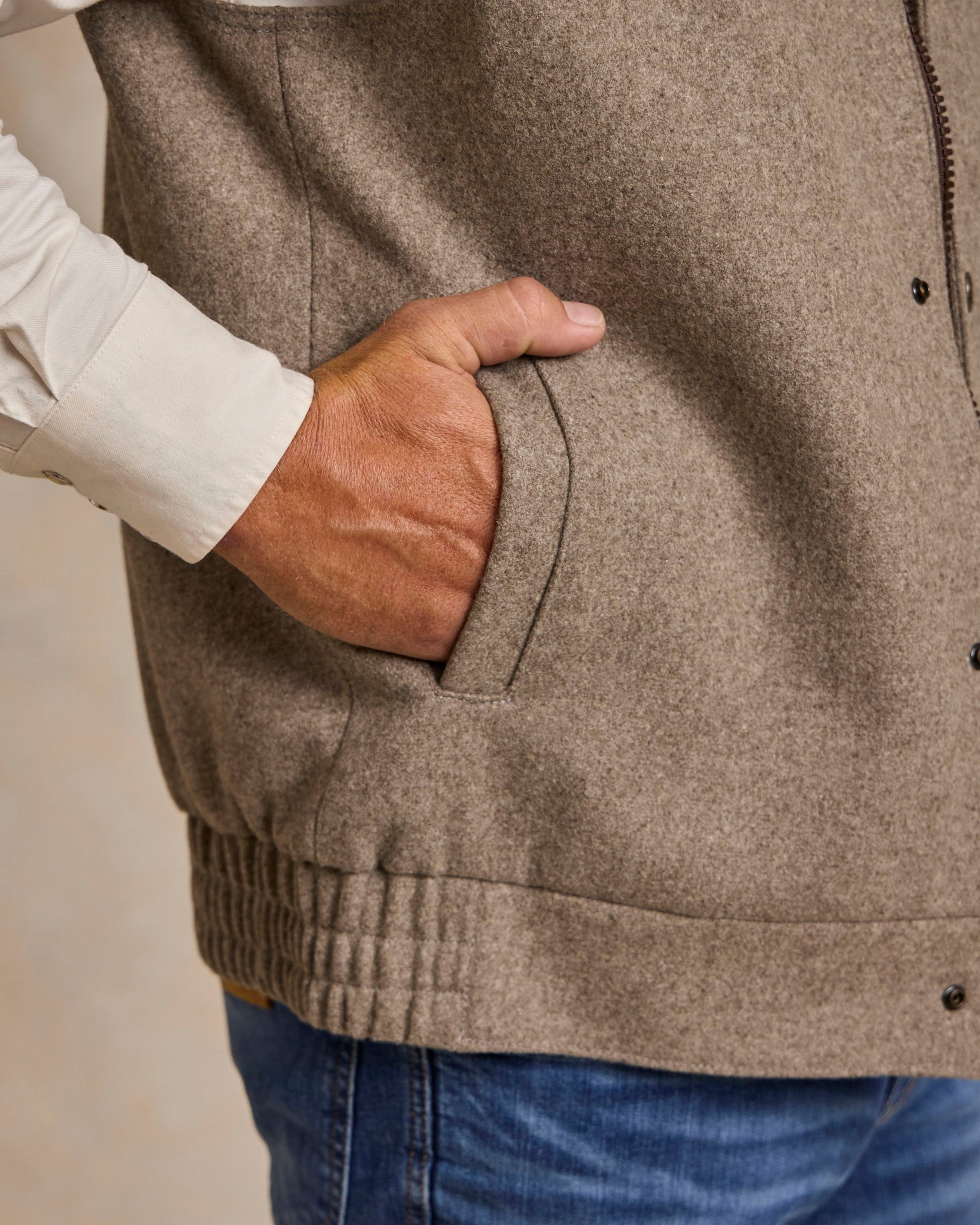 Schaefer Outfitter Cattle King Wool Vest