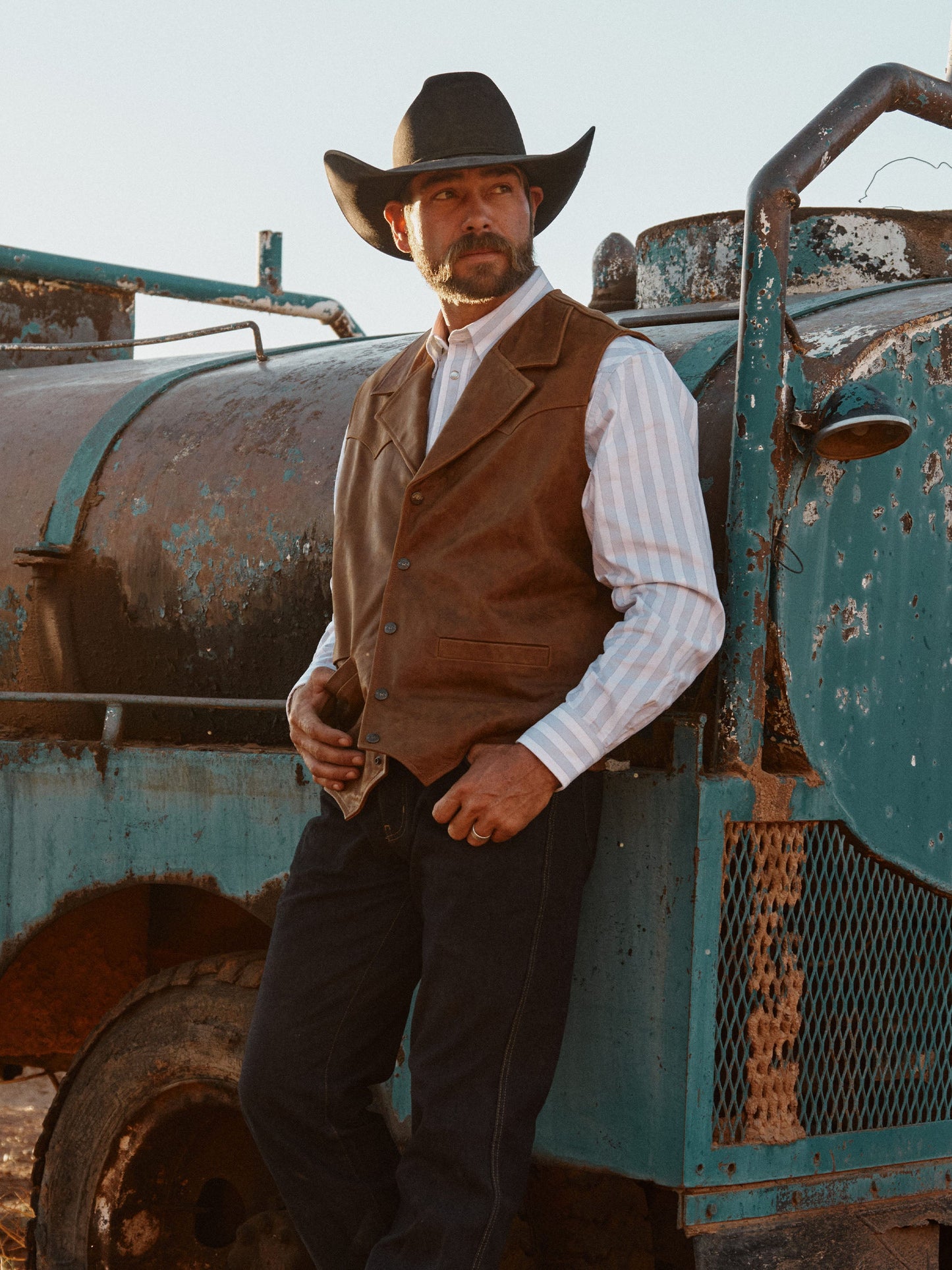 Schaefer Outfitter Bowie Vest
