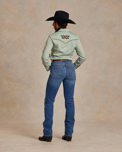 Schaefer Outfitter Women's Embroidered Snap Shirt