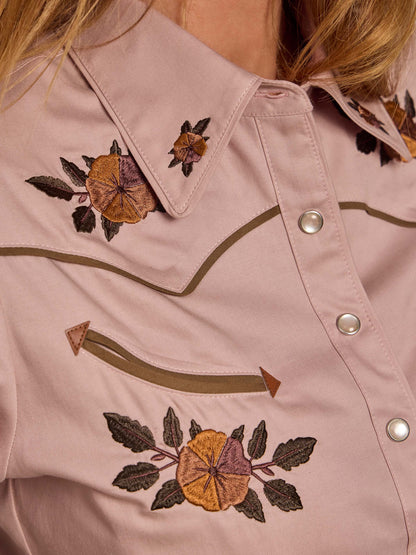 Schaefer Outfitter Women's Embroidered Snap Shirt