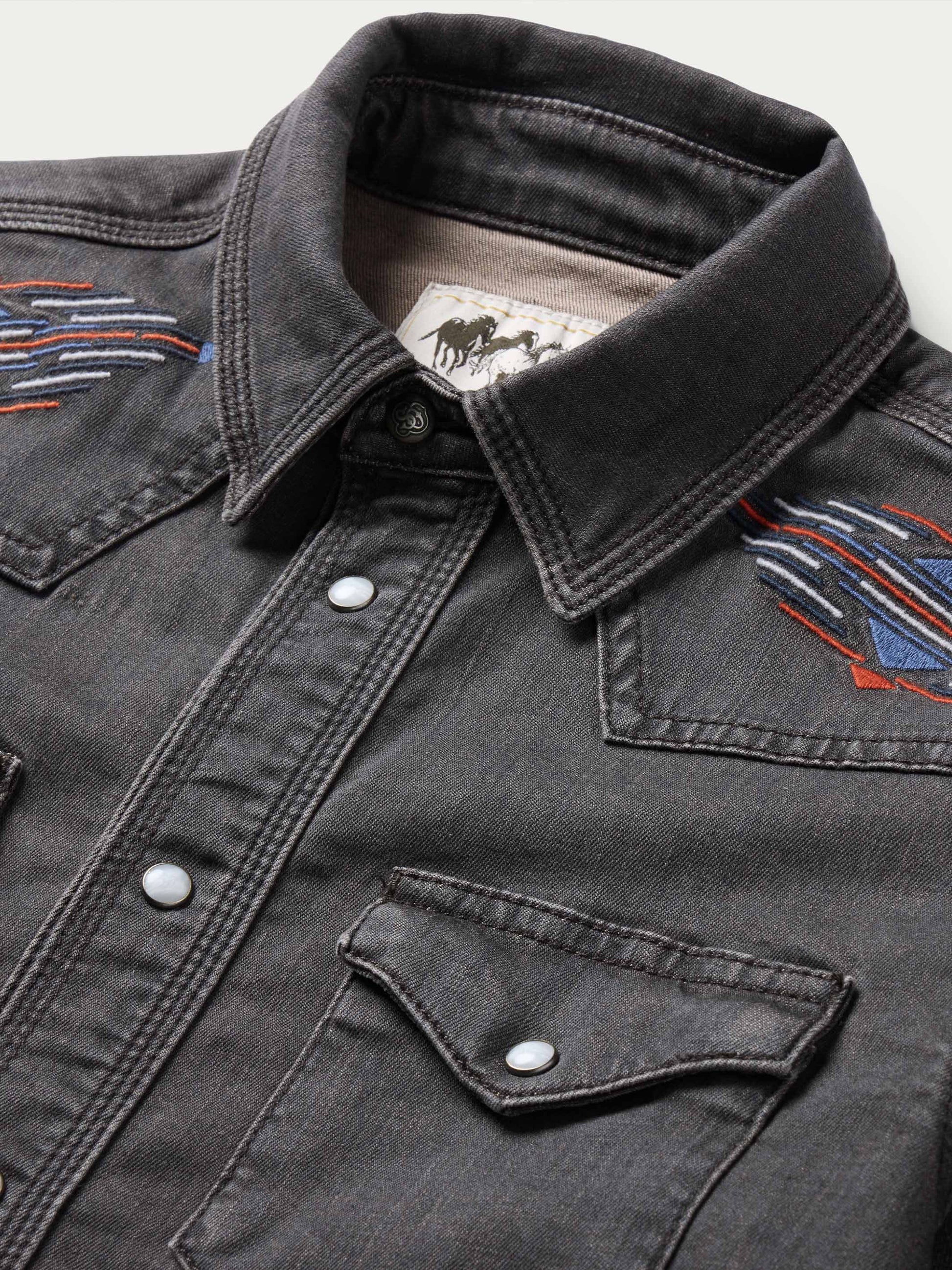 Schaefer Outfitter Women's Embroidered Denim Snap Shirt