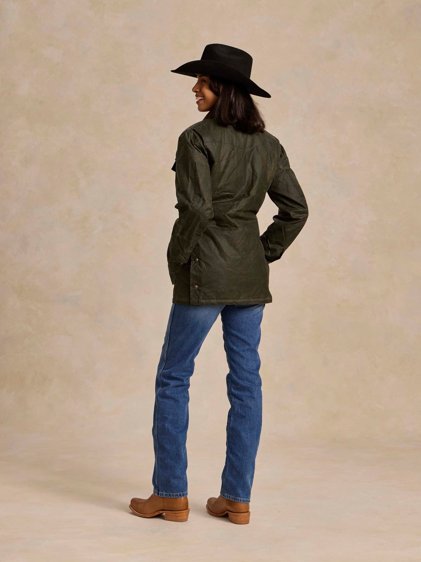 Schaefer Outfitter Women's RangeWax® Barn Coat