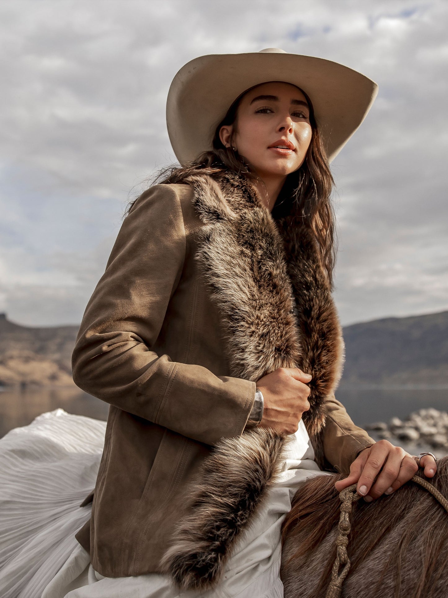 Schaefer Outfitter Women's Suede Coat With Toscana Shearling Collar