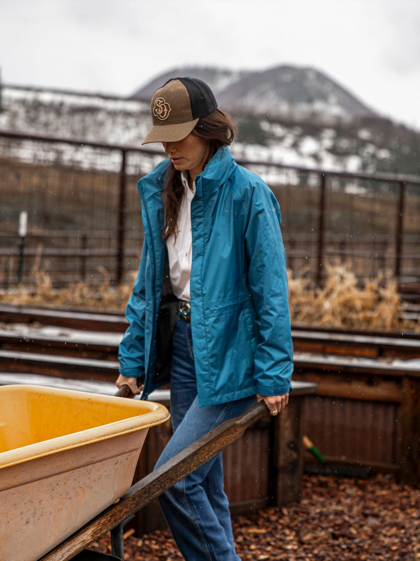 Schaefer Outfitter Women's Rain Jacket