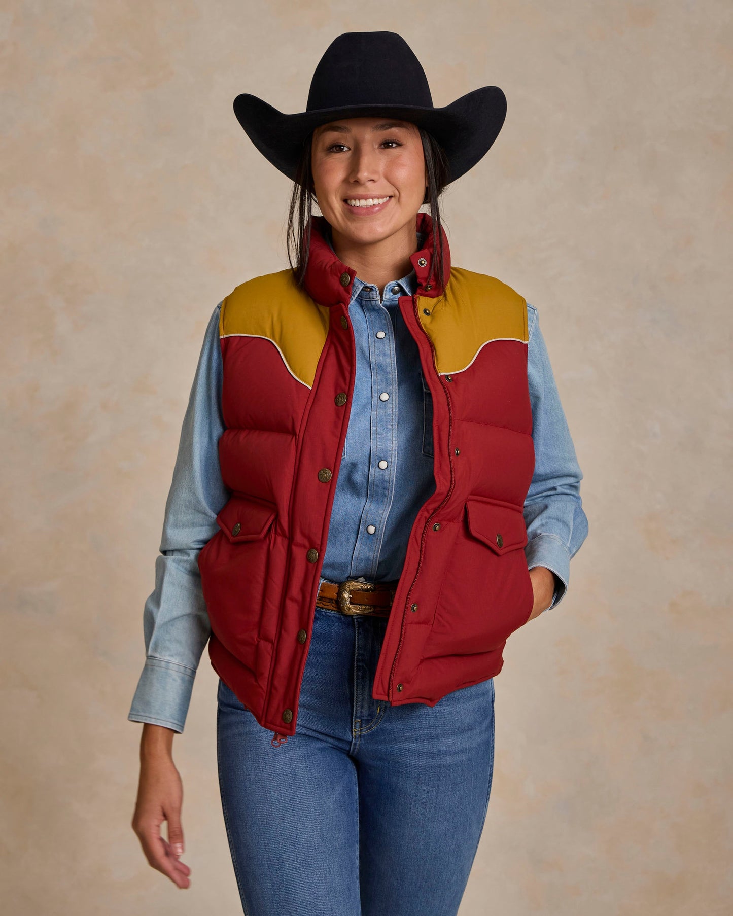 Schaefer Outfitter Women's Helena Down Vest