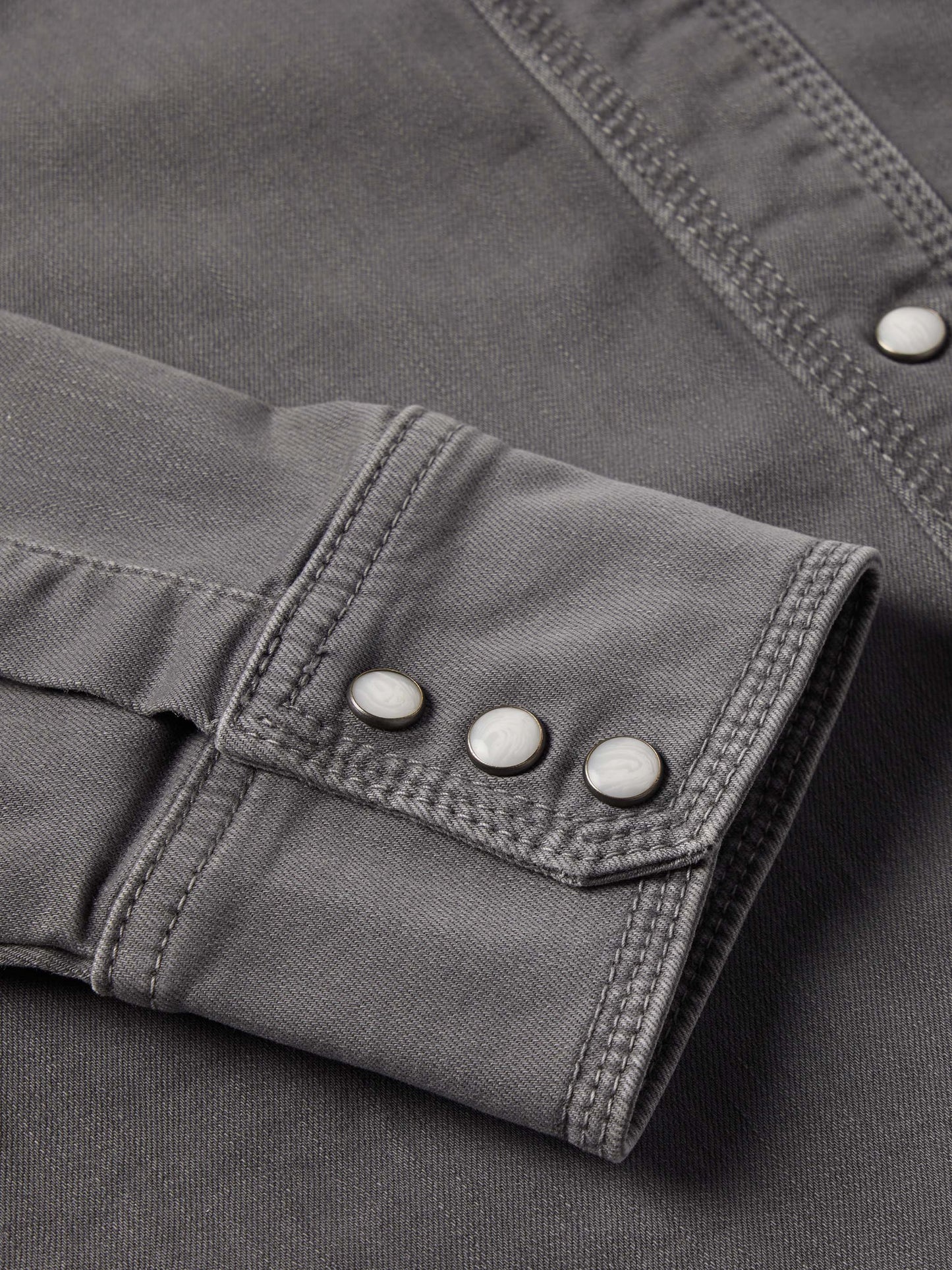 Schaefer Outfitter Western Denim Snap Shirt