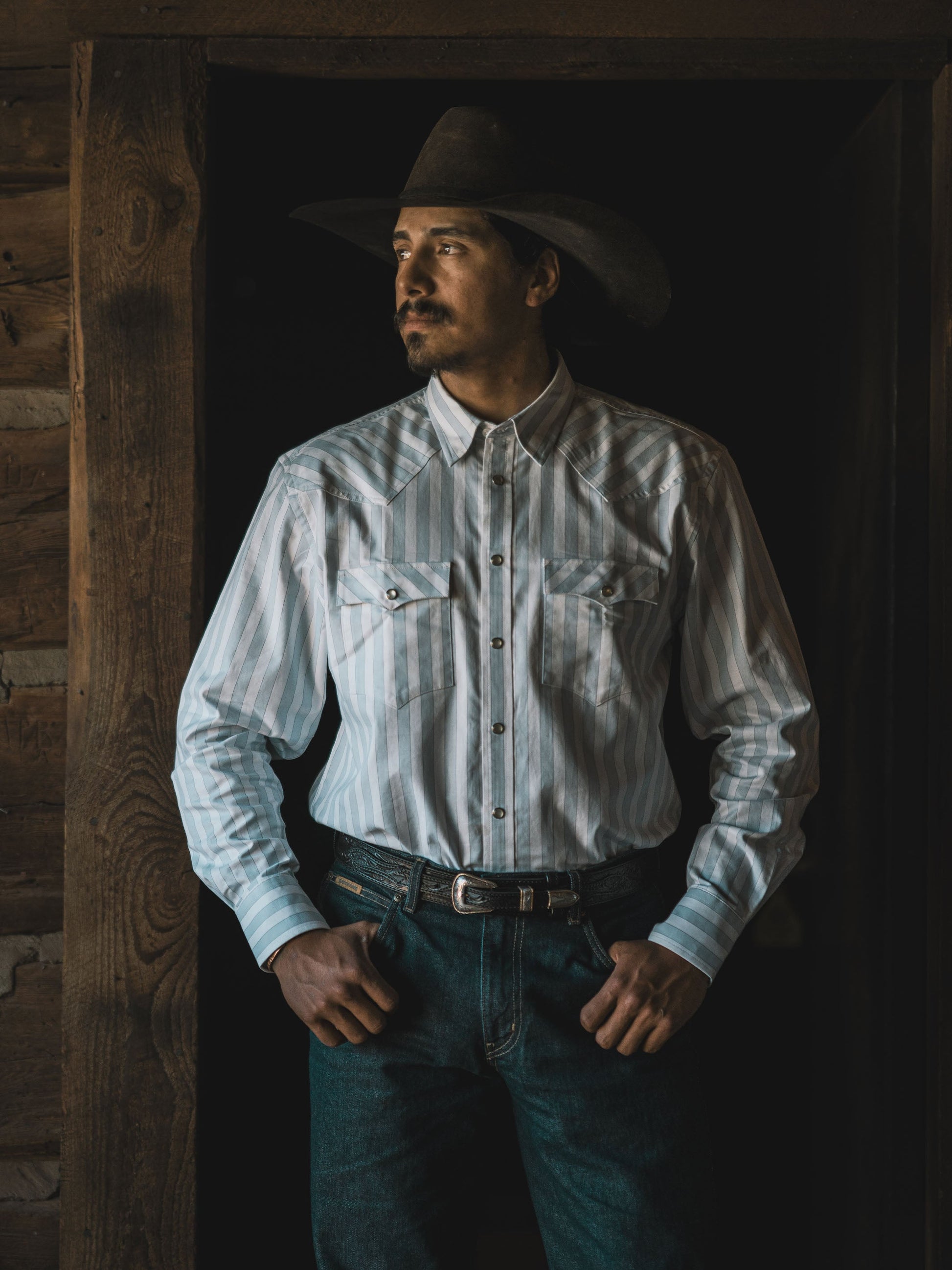 Schaefer Outfitter Classic Western Button Down with Snaps