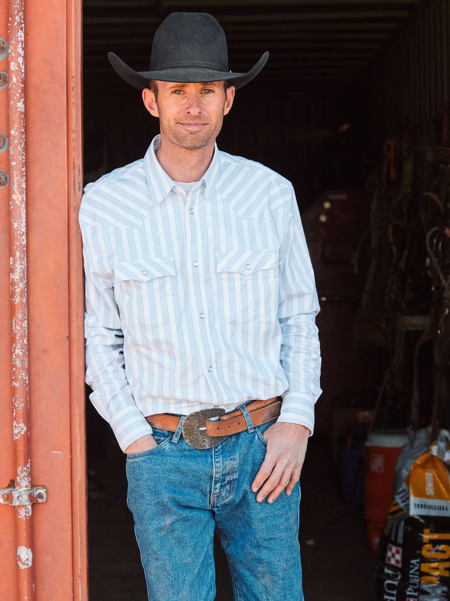 Schaefer Outfitter Classic Western Button Down with Snaps